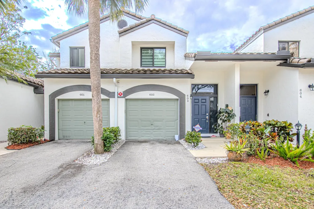7525 NW 61st Terrace Parkland FL 33067