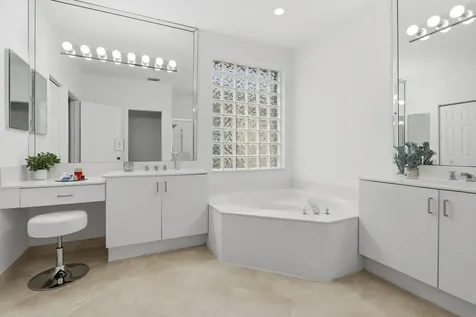 8752 Palm River Drive Lake Worth FL 33467