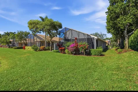 8752 Palm River Drive Lake Worth FL 33467