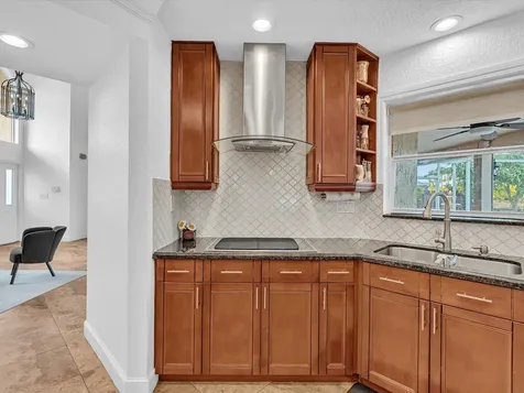 9669 Carousel Circle Boca Raton FL 33434