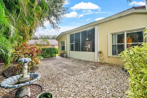 12558 Via Ravenna Boynton Beach FL 33436