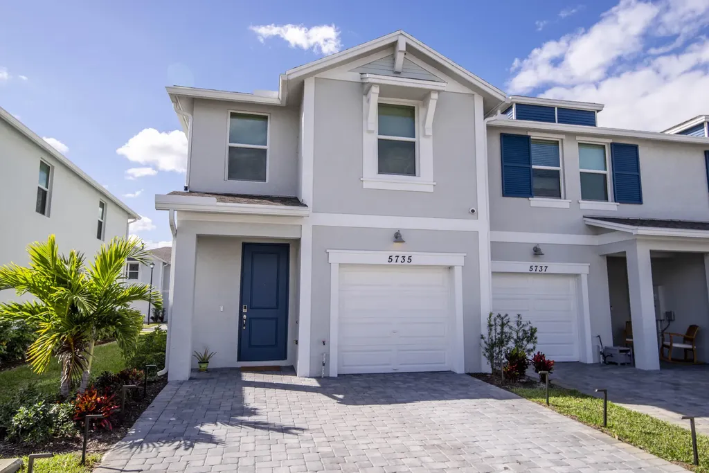 5735 Se Edgewater Circle Stuart FL 34997