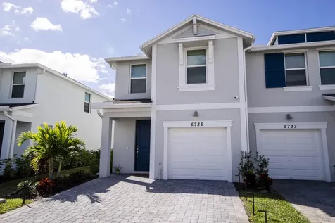 5735 Se Edgewater Circle Stuart FL 34997