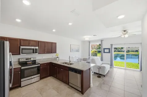 4319 Braxton Avenue West Palm Beach FL 33417