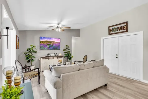 3880 Nw 2nd Court Deerfield Beach FL 33442