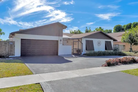 3880 Nw 2nd Court Deerfield Beach FL 33442