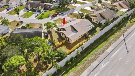 53 Se Ontario Way Stuart FL 34997