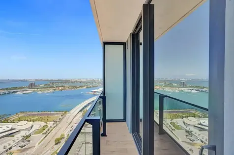 398 Ne 5th Street Miami FL 33132
