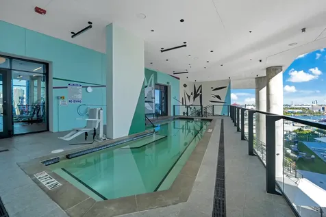 398 Ne 5th Street Miami FL 33132