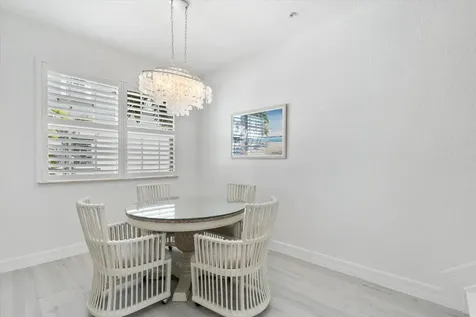 295 Ne 5th Avenue Delray Beach FL 33483