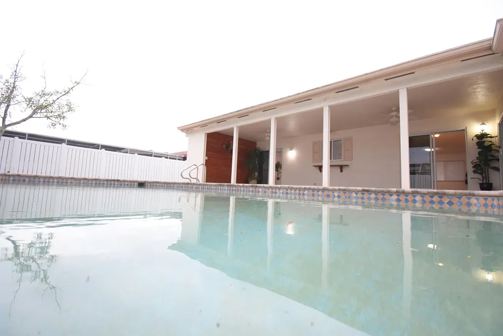 22465 Labrador Street Boca Raton FL 33428
