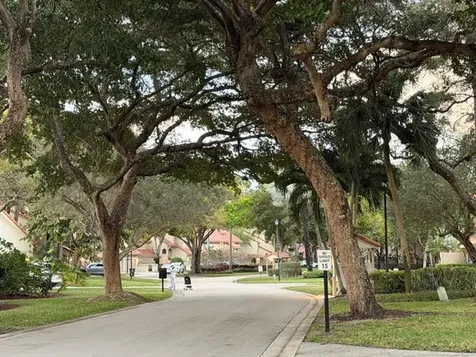 5790 Coach House Circle Boca Raton FL 33486