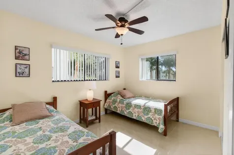 5130 Las Verdes Circle Delray Beach FL 33484