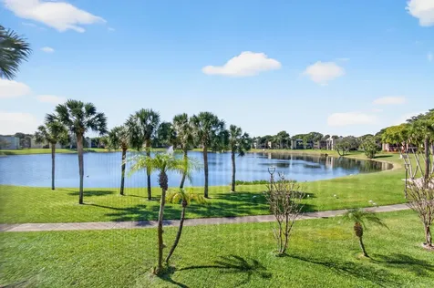 5130 Las Verdes Circle Delray Beach FL 33484