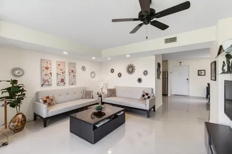 5130 Las Verdes Circle Delray Beach FL 33484