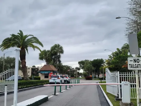 5130 Las Verdes Circle Delray Beach FL 33484