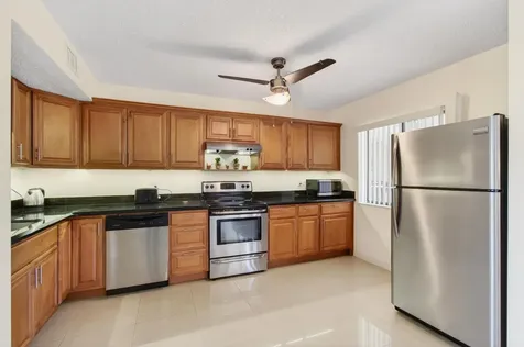 5130 Las Verdes Circle Delray Beach FL 33484