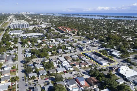 2101 N Dixie Highway Lake Worth Beach FL 33460