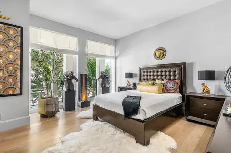 896 Ne Mulberry Drive Boca Raton FL 33487