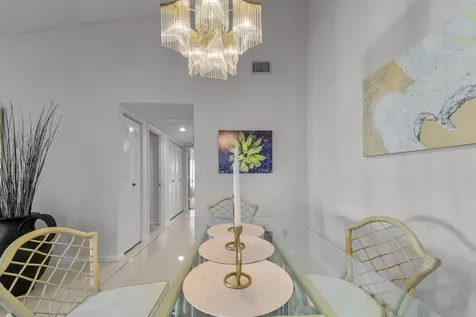 5080 Nesting Way Delray Beach FL 33484