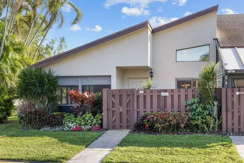 5080 Nesting Way Delray Beach FL 33484