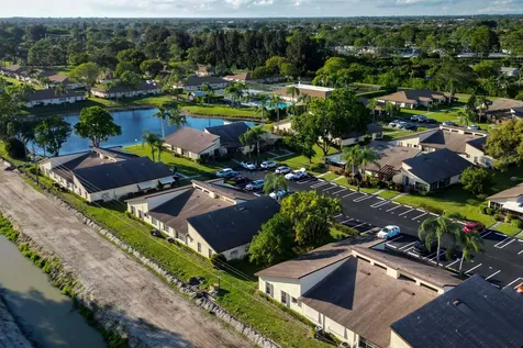 5080 Nesting Way Delray Beach FL 33484