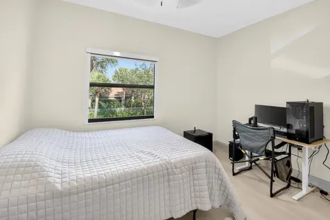 5225 Monterey Circle Delray Beach FL 33484