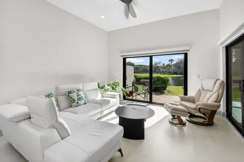 5225 Monterey Circle Delray Beach FL 33484