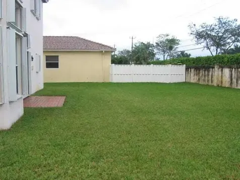 14621 Sw 33 Court Miramar FL 33027