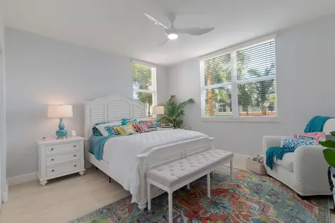 804 E Windward Way Lantana FL 33462