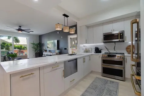 804 E Windward Way Lantana FL 33462