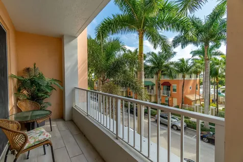 804 E Windward Way Lantana FL 33462
