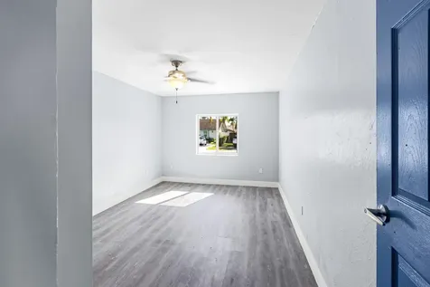 8209 Sw 12th Street North Lauderdale FL 33068