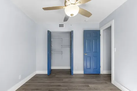 8209 Sw 12th Street North Lauderdale FL 33068