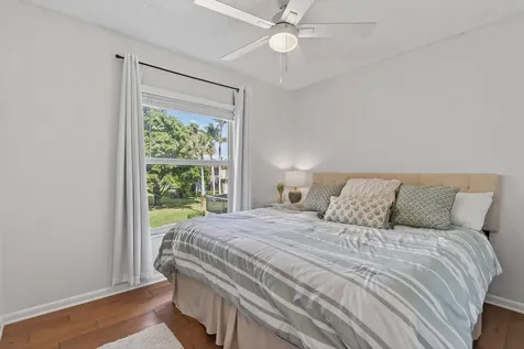 717 S Us Highway 1 Jupiter FL 33477