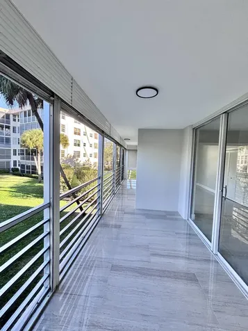 545 Oaks Lane Pompano Beach FL 33069