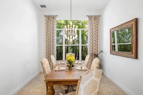 9666 Via Elegante Wellington FL 33411