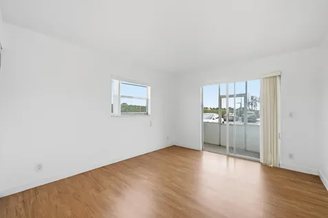 97 Saxony C Delray Beach FL 33446