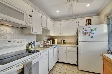 2121 Ne 1st Court Boynton Beach FL 33435