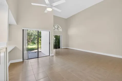 3143 Kingswood Terrace Boca Raton FL 33431