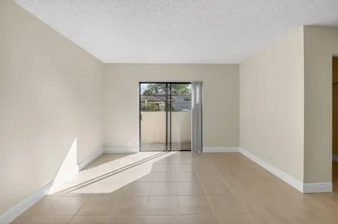 3143 Kingswood Terrace Boca Raton FL 33431