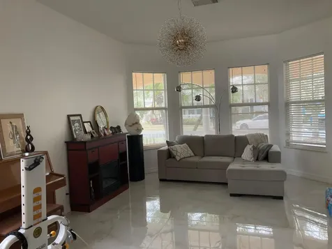 10591 Sw Katrina Way Port Saint Lucie FL 34987