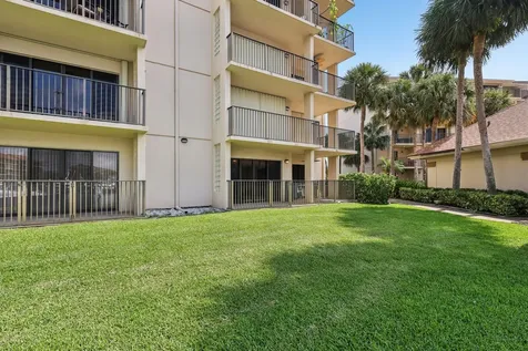 1601 Marina Isle Way Jupiter FL 33477