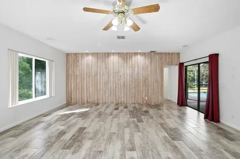 8785 Thousand Pines Circle West Palm Beach FL 33411