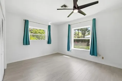8785 Thousand Pines Circle West Palm Beach FL 33411