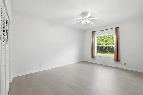 8785 Thousand Pines Circle West Palm Beach FL 33411
