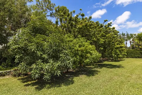 8785 Thousand Pines Circle West Palm Beach FL 33411