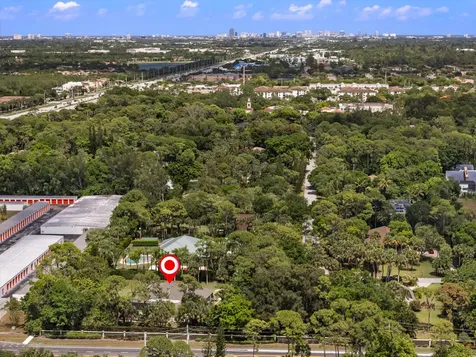 8785 Thousand Pines Circle West Palm Beach FL 33411