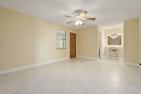 311 Colony Lane Fort Pierce FL 34982