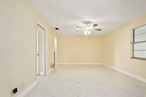 311 Colony Lane Fort Pierce FL 34982